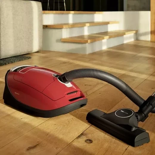 Miele Complete C3 Cat & Dog – Bodenstaubsauger – 890 W – 12 m Aktionsradius